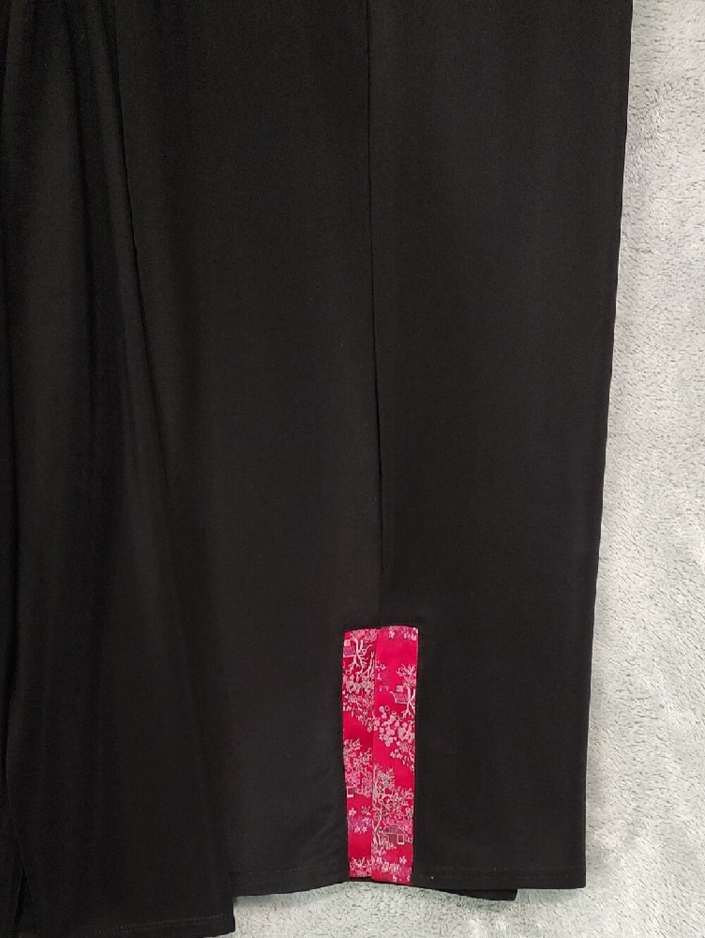 Susan Graver Black Three-Piece Tunic Set with Red Floral Trim - Picture 4 of 16